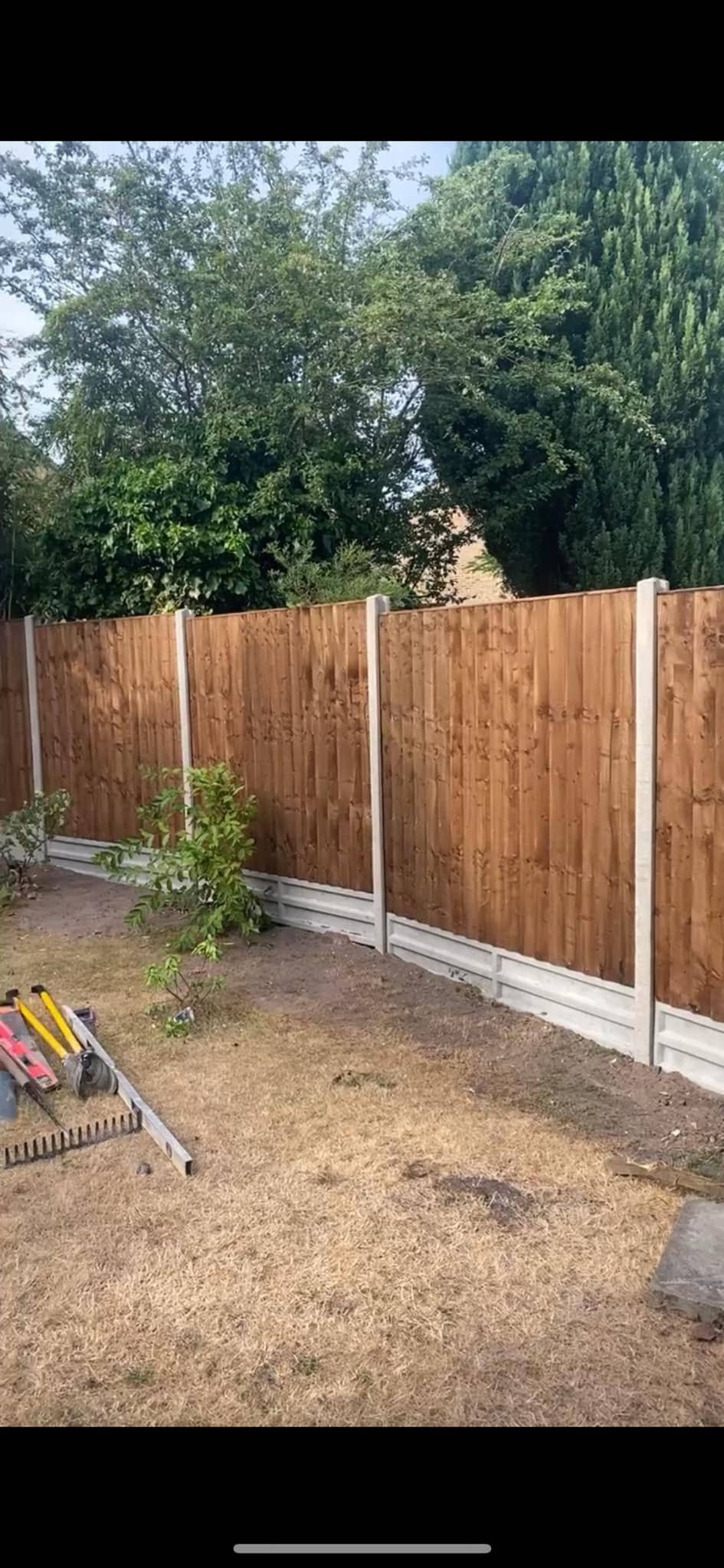 Natural stone paving pathway for Reading gardens, skillfully created by AJR Landscaping.