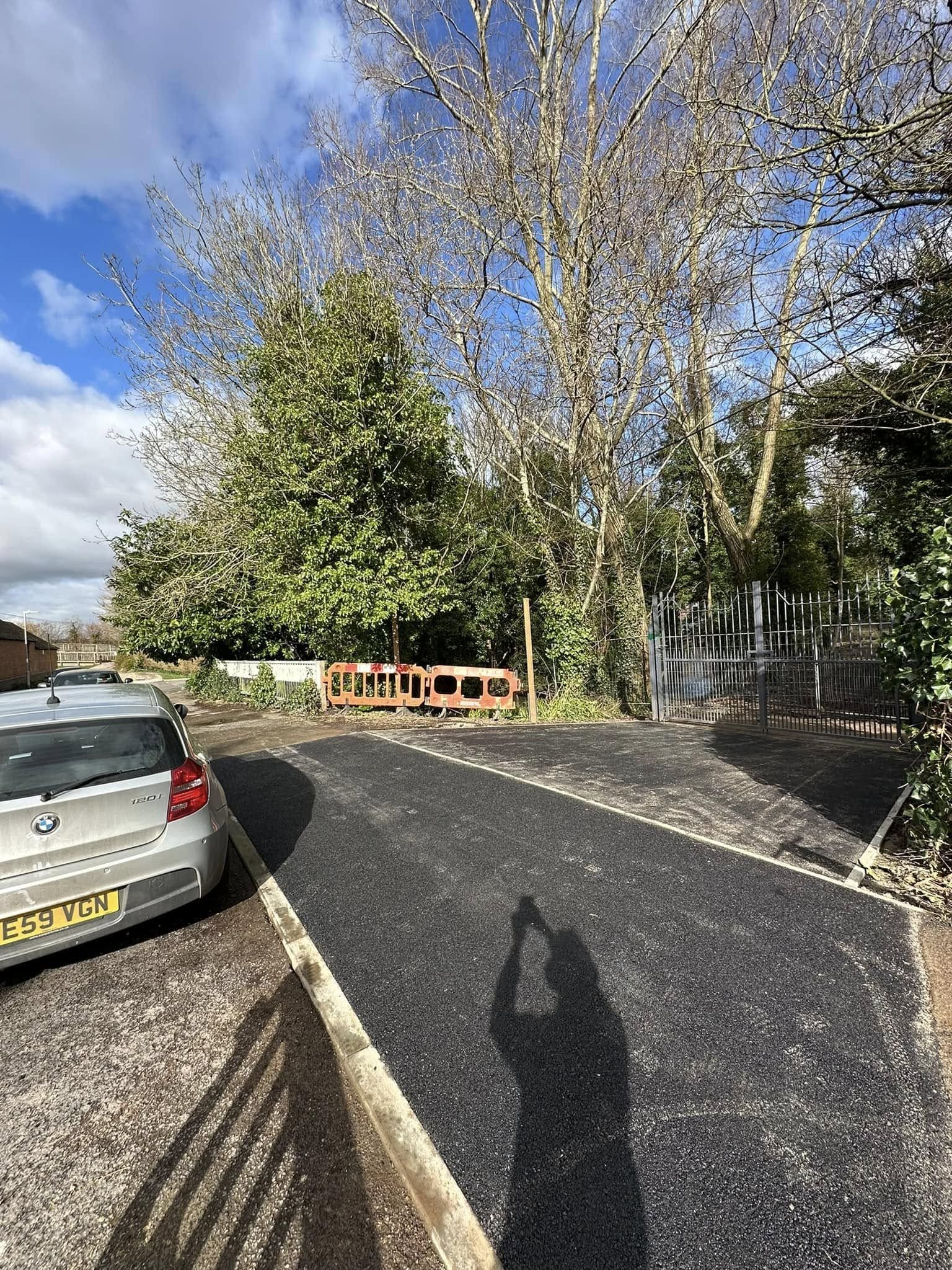 Contemporary Indian sandstone and composite decking for modern outdoor spaces in Bracknell and Berkshire