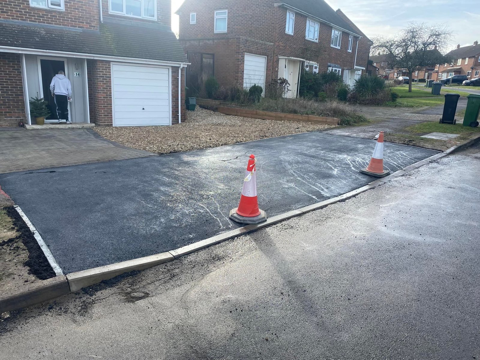 Quality-Lasting-Durable-Patio-Landscaping-in-Berkshire-UK-Hampshire-AJR-Landscaping-Services- (15)