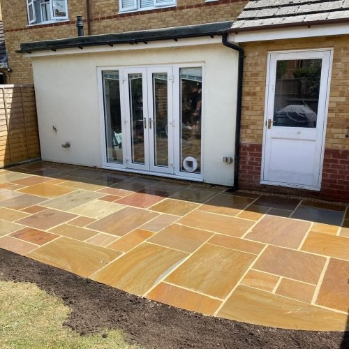 Quality-Lasting-Durable-Patio-Landscaping-in-Berkshire-UK-Hampshire-AJR-Landscaping-Services- (24)