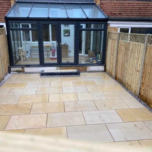 Quality-Lasting-Durable-Patio-Landscaping-in-Berkshire-UK-Hampshire-AJR-Landscaping-Services- (26)